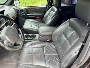 JEEP GRAND CHEROKEE 5,2i - 7