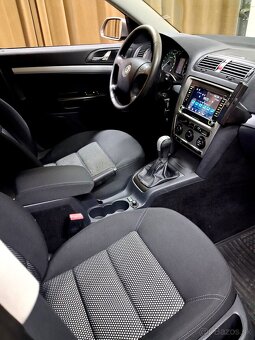 Škoda Octavia Scoute - 7
