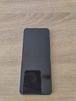 Samsung galaxy z flip6 - 7