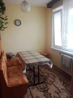 Predám 2 izbový veľký byt+balkón, L.Hrádok - 7