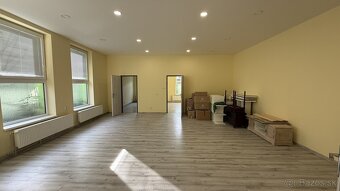 ID-3511 NA PREDAJ - Komerčný objekt MICHALOVCE - 7