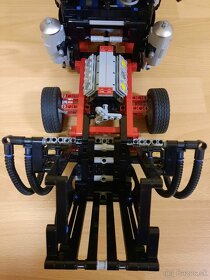 Lego Technic 8285 - Tow Truck - 7