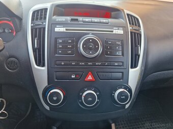 Kia Ceed 1.6 CRDi 85 KW 6M - 7