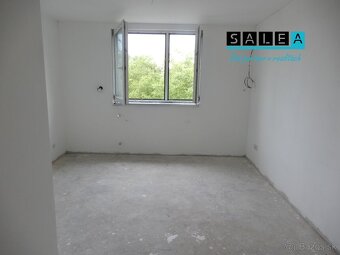 Pekný rodinný dom, 300 m2, kompletná rekonštrukcia, Hronské - 7