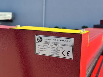 manuálna alebo hydraulická gilotína na plech - 7