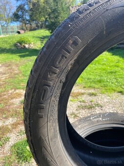 Predám zimné pneu - Nokian - 7