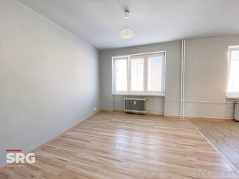 SRG | 2-izb. byt s balkónom po rekonštrukcii | Petőfiho - 7