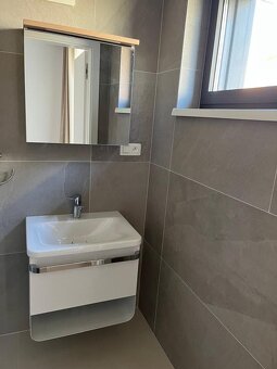 Ponúkame na prenájom luxusný, priestranný, 2 izbový byt s k - 7