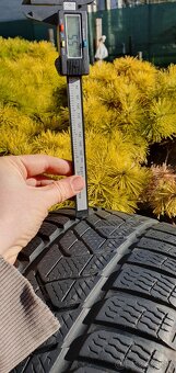 PIRELLI, CELOROCNE, 215/45 R16, 86H - 7