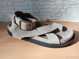 Pull & Bear sandále v.40 - 7