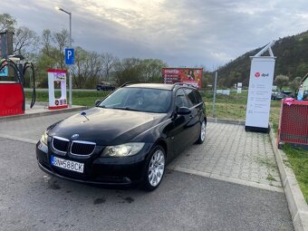BMW e91 318D 2.0 - 7