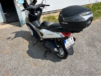 Yamaha Nmax 125 - 7