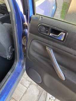 Volkswagen Passat - 7