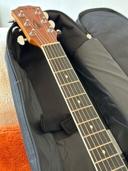 Arror Akustická gitara s puzdrom a stojanom - 7