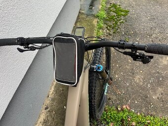 Specialized elektrobicykel celoodpružený - 7