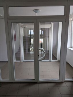 Menší bytík na prenájom, čiastočne zariadený..ihneď volný - 7