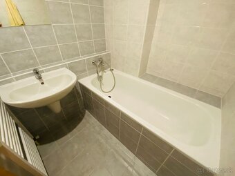 Krátkodobý prenájom, 2 izbový byt, Závodná ul., Bratislava - 7