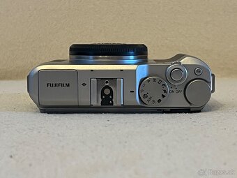 Fujifilm X-A5 – telo, plne funkčné, 2x nová batéria, púzdro, - 7