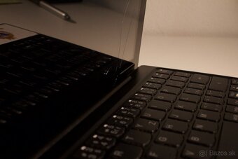 Predám Tablet/Notebook Lenovo - 7