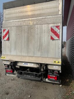 Hydraulické čelo BÄR - 7