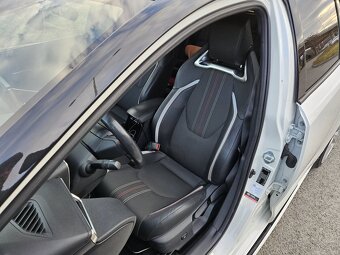 Toyota corolla 1,8 hybrid TS kombi GR - 7