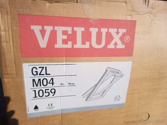 Predám strešné okno Velux s príslušenstvom - 7
