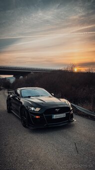 Predám / vymením Ford Mustang 2015 2.3 Ecoboost 233kw - 7
