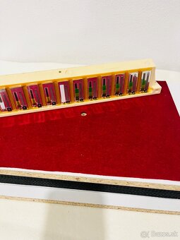 Predám ladiaci stolík/ BOX na ladenie akordeónov a heligonie - 7