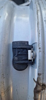 BMW elektróny 16" original - 7