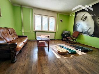 Priestranný rodinný dom v blízkosti centra mesta - 7