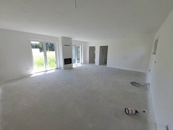 5 izbový rodinný dom, Valča - 7