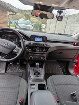 Ford Focus1,0 ecoboost 74 kw - 7