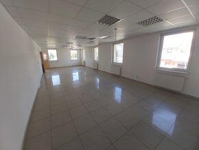 Kancelarske , obchodne, AMBULANCIE , Spišská Bela prenajom - 7