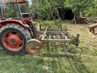 Predám kultivátor za traktor Zetor - 7