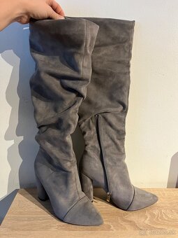 Vysoké cizmy vhodné aj na široké lytka - 7