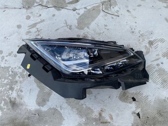 ŠKODA NÁHRADNÉ DIELY KAROSÁRSKE - 7