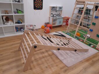 Piklerovej triangel - 7