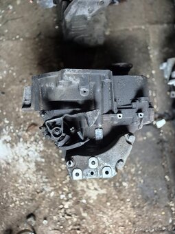 Predám manuálna 6q prevodovka pre 2.0tdi VW GROUP - NFU- - 7