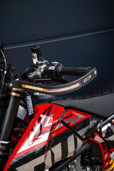 Ducati Hypermotard 698 Mono 2024 - 11500 Eur (dohoda) - 7