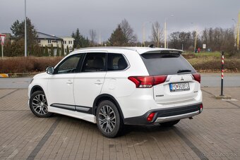 Mitsubishi OUTLANDER 2,2 DI-D 110 KW AT6 INSTYLE - 7