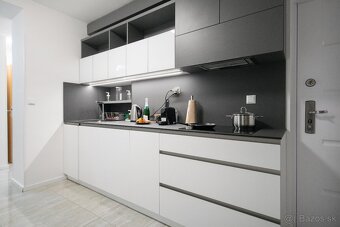 2i byt v novostavbe na Kolibe 58 m2 a 48m2 terasa - 7
