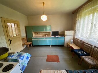 Dom s krásnym výhľadom - v tichej lokalite - 7