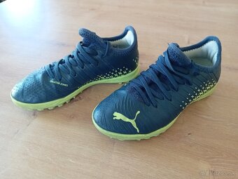 Predám detské turfy PUMA + kopačky LOTTO vel.č.31 - 7