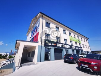 Obchodné priestory na prenájom v Prievidzi pri vstupe do Pri - 7