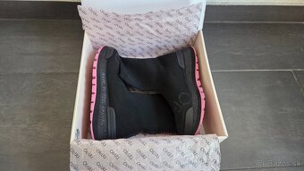 nové sneakersy LIU-JO (č.40) - 7