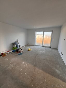 Exkluzívne na predaj: Moderný 4-izbový bungalov - 7