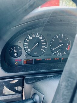 E39 525i r.2001 - 7