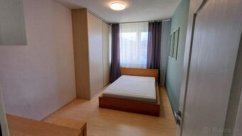 Prenajmem 3-izbový byt - Centrum II - Dubnica nad Váhom - 7