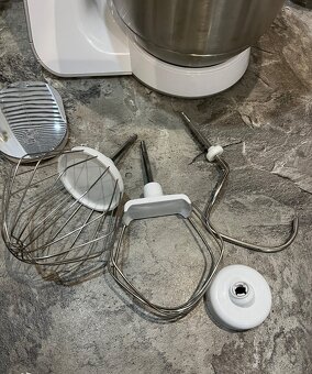 Bosch MUM 58258 1000w kuchynský robot - 7