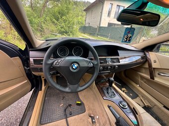 Rozpredam e61 530d BMW - 7